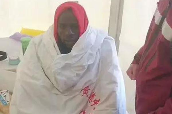 库里回顾连续命中105记三分：40个开始全神贯注 投丢后挺生气😤